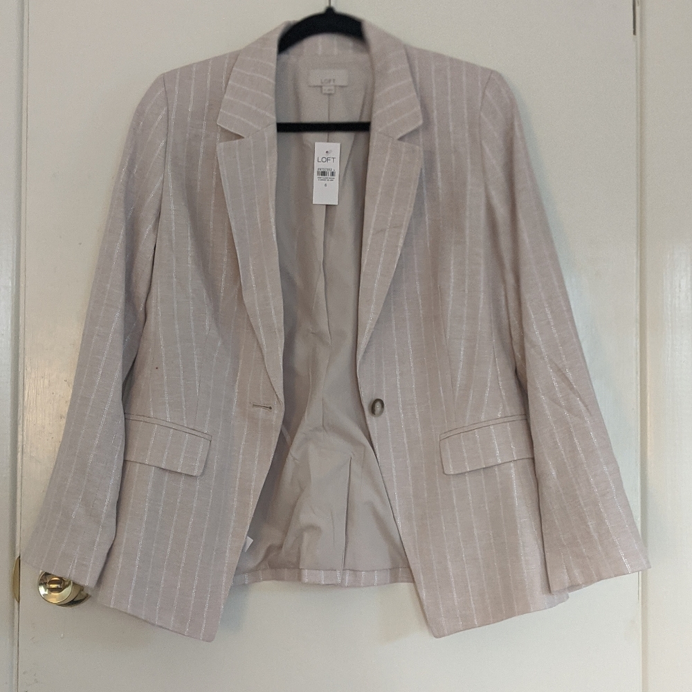 NWT Loft Cream Blazer